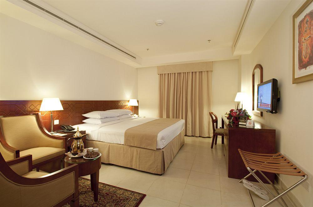 Makarem Al Bait Al Azizia Hotel Мека Екстериор снимка