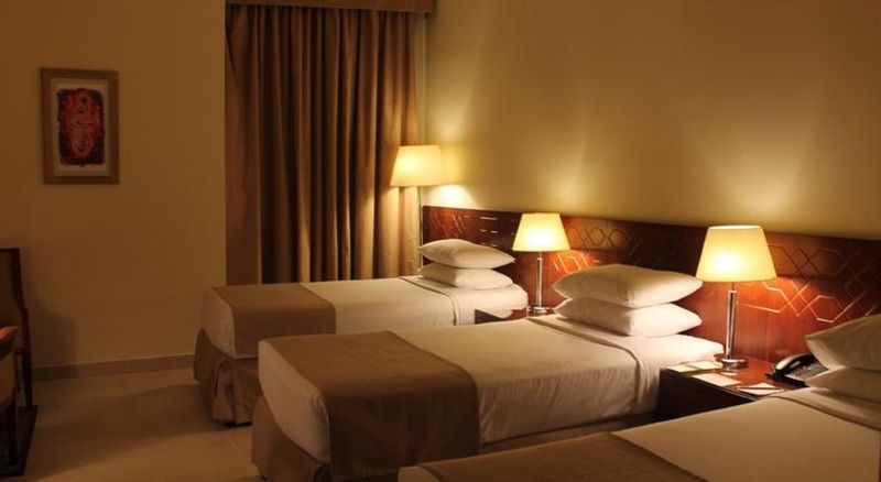 Makarem Al Bait Al Azizia Hotel Мека Екстериор снимка