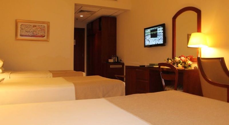 Makarem Al Bait Al Azizia Hotel Мека Екстериор снимка